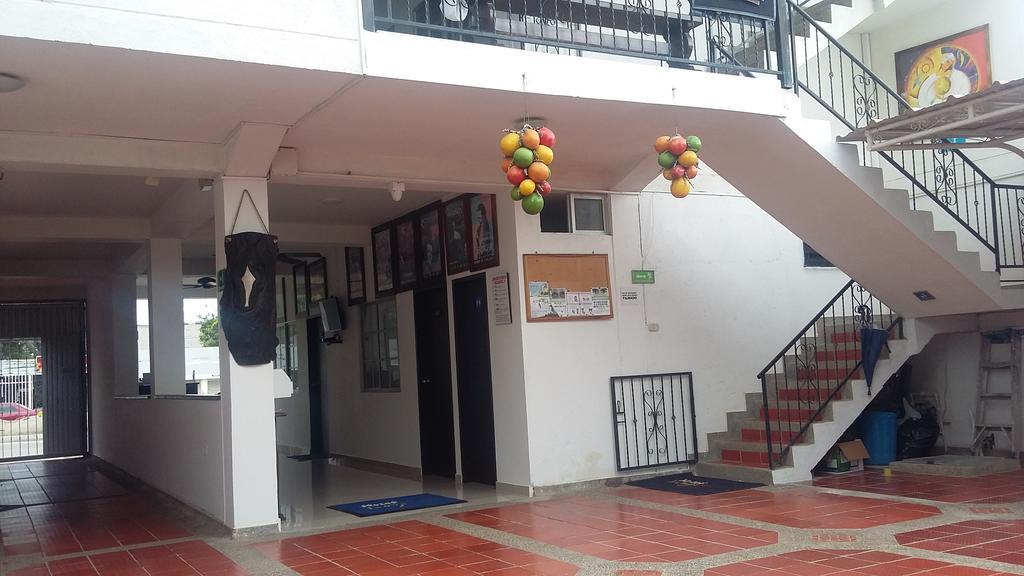 Hotel La Vieja Sara Валедупар Екстериор снимка